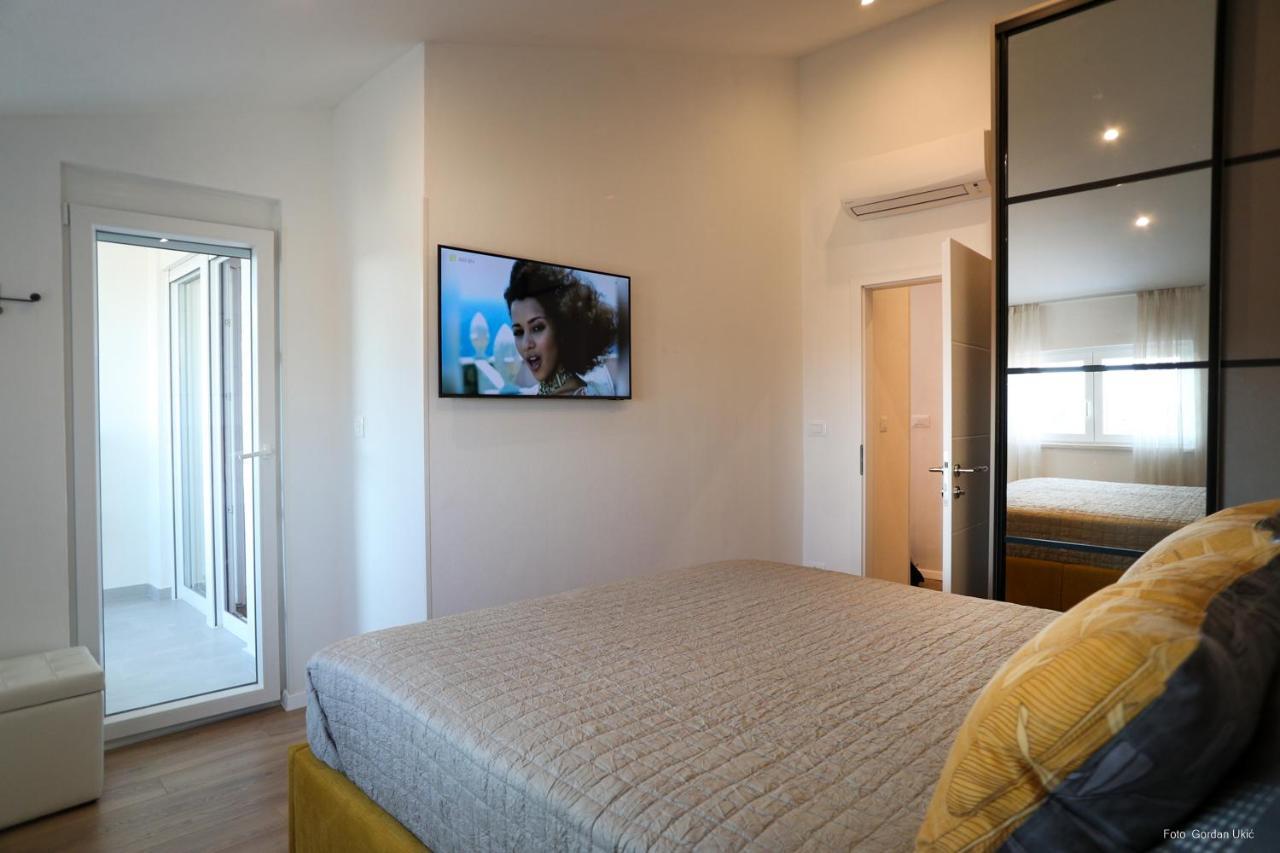 Blue Sky Apartment Rovinj Exterior photo